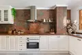 2 bedroom apartment 100 m² San Pedro Alcantara, Spain