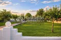 Hotel 300 m² in Ammouliane, Greece