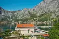 4 bedroom Villa 181 m² Dobrota, Montenegro