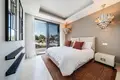 4-Schlafzimmer-Villa 538 m² Estepona, Spanien