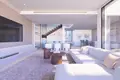 3-Schlafzimmer-Villa 226 m² Estepona, Spanien