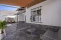 4 bedroom house 251 m² Dos Hermanas, Spain