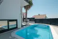Dom 8 pokojów 390 m² Okrug Gornji, Chorwacja