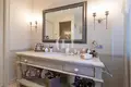 Mieszkanie 5 pokojów 175 m² Desenzano del Garda, Włochy