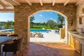 4-Schlafzimmer-Villa 280 m² Stadt Pola, Kroatien