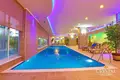 Жилой комплекс Меблированная квартира 2+1 в СПА комплексе Crystal Garden под ВНЖ.