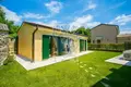 4 bedroom house 240 m² Mihelici, Croatia