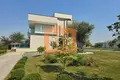 Dom 7 pokojów 520 m² Bashkia Durres, Albania