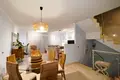 Dom 5 pokojów 274 m² Manilva, Hiszpania
