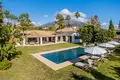 villa de 5 dormitorios 603 m² Marbella, Španjolska