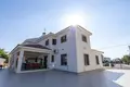 villa de 5 dormitorios 380 m² Kiti, Chipre
