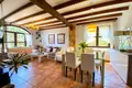 5-Schlafzimmer-Villa 295 m² Torrevieja, Spanien