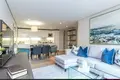 3 bedroom apartment 8 m² in London, United Kingdom