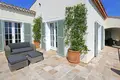 villa de 5 chambres 240 m² France, France