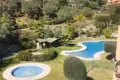 Mieszkanie 2 pokoi 116 m² Marbella, Hiszpania