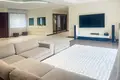 5 bedroom apartment 570 m² Si Sunthon, Thailand
