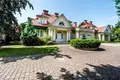 Квартира 1 372 м² Plewiska, Польша
