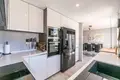 3 bedroom house 150 m² Dos Hermanas, Spain