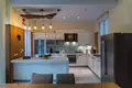 Вилла 4 спальни 330 м² Тхаланг, Таиланд