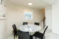 Haus 4 Schlafzimmer 258 m² Artola, Spanien
