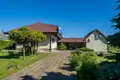 Dom wolnostojący 200 m² Usiazski sielski Saviet, Białoruś