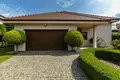 Appartement 297 m² Chyby, Pologne