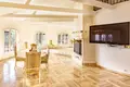 3 bedroom villa 350 m² in France, France