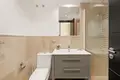 2 bedroom apartment 121 m² Estepona, Spain