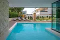 4-Schlafzimmer-Villa 320 m² Poreč, Kroatien