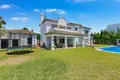 4 bedroom house 398 m² Bel Air, Spain
