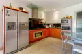 6 bedroom house 737 m² Dos Hermanas, Spain