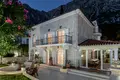 5-Schlafzimmer-Villa 530 m² Kunje, Montenegro