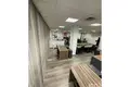 Office 2 rooms 375 m² in Tirana Municipality, Albania