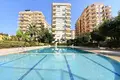 2 bedroom apartment 130 m² Mahmutlar, Turkey