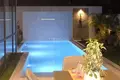 Вилла 3 спальни 200 м² Равай, Таиланд