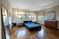 Villa de 4 habitaciones 520 m² Koinoteta Parekklesias, Chipre