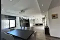Дом 5 спален 300 м² в Строволосе, Кипр