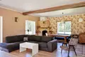 Haus 6 zimmer 260 m² Trenci, Lettland