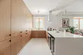 Mieszkanie 4 pokoi 125 m² Warszawa, Polska