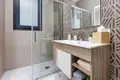 Penthouse 2 pokoi 77 m² Torrevieja, Hiszpania