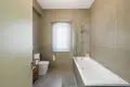 Apartment 7 bedrooms 353 m² Kiti, Cyprus
