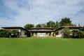 5 bedroom villa 450 m² Lombardy, Italy