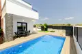 Дом 4 комнаты 118 м² Entrenaranjos, Испания