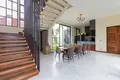 4 bedroom Villa 288 m² Siem Reap, Cambodia