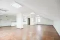 Oficina 8 habitaciones 16 m² en Minsk, Belarús