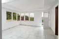 Дом 3 спальни  Dzorwulu, Гана