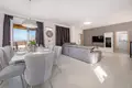 4 bedroom house 200 m² Grad Porec, Croatia
