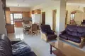 Casa 4 habitaciones 380 m² en Chloraka, Chipre