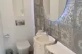 4 bedroom house 181 m² Dos Hermanas, Spain