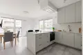 Mieszkanie 4 pokoi 73 m² Warszawa, Polska